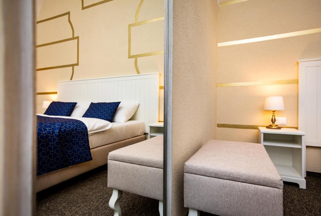Zamecky Hotel Anton Florian فالتيس المظهر الخارجي الصورة