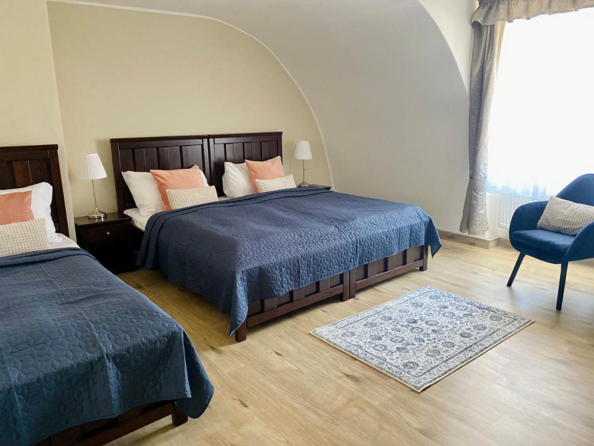 Zamecky Hotel Anton Florian فالتيس المظهر الخارجي الصورة